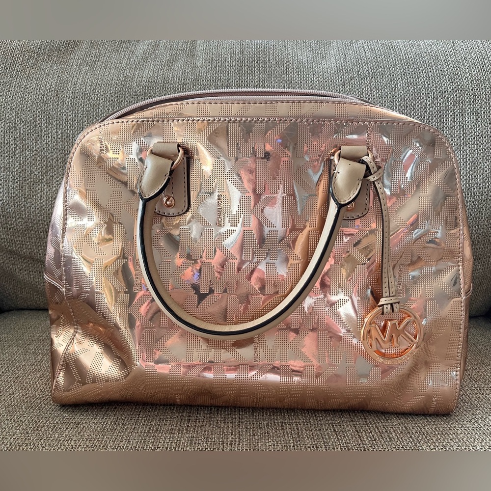 Michael Kors Shimmering Metallic Rose Gold Hand Bag